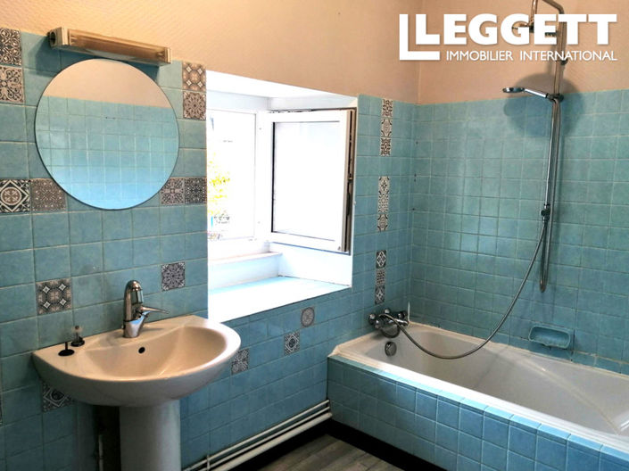 Image No.7-4 Bed House for sale