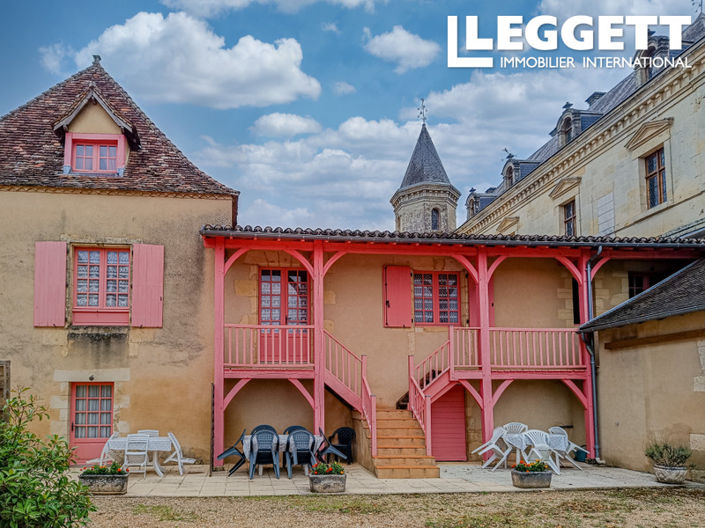 Image No.5-Châteaux de 55 chambres à vendre à Le Buisson-de-Cadouin