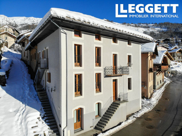 Image No.9-11 Bed House for sale