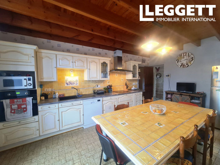 Image No.4-5 Bed House for sale