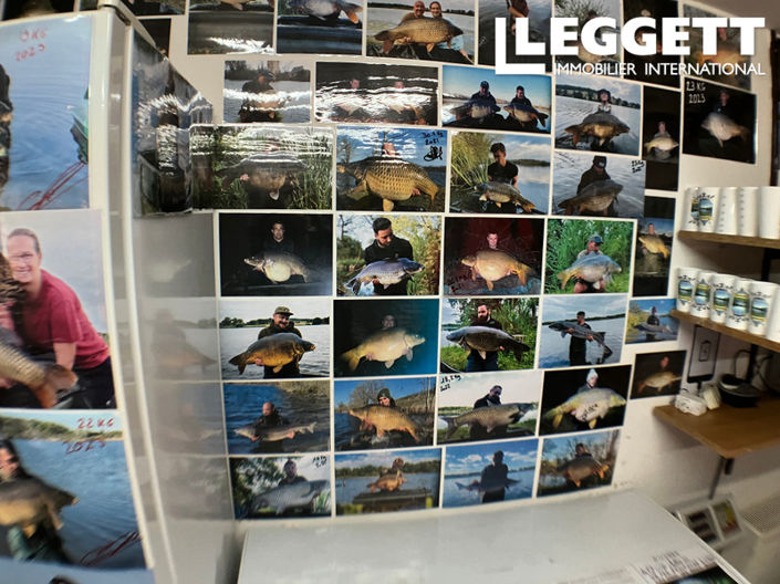 Image No.3-3 Bed Land for sale