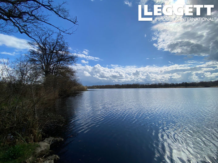 Image No.4-Terre de 3 chambres à vendre à Bourges