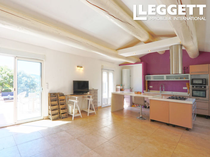 Image No.3-3 Bed House for sale