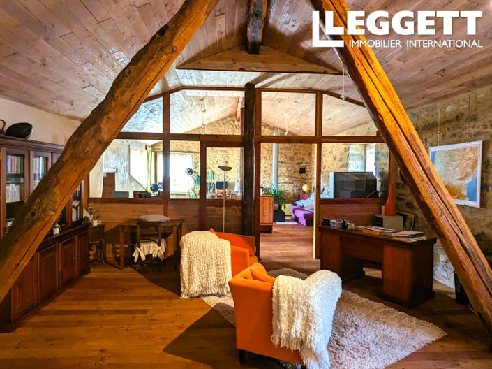 Image No.5-Maison de 4 chambres à vendre à Esplas-de-Sérou