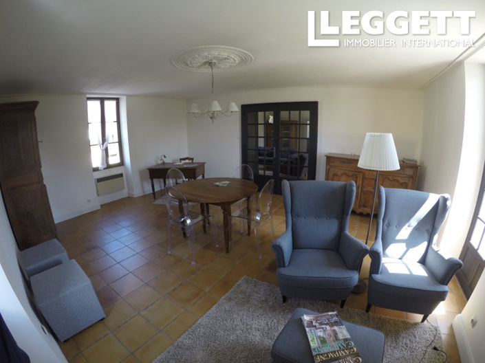 Image No.10-Maison de 6 chambres à vendre à Charente