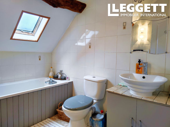 Image No.9-3 Bed House for sale