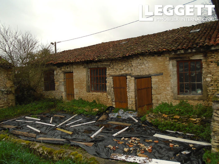 Image No.9-3 Bed House for sale