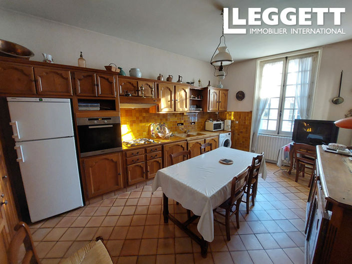 Image No.6-7 Bed House for sale