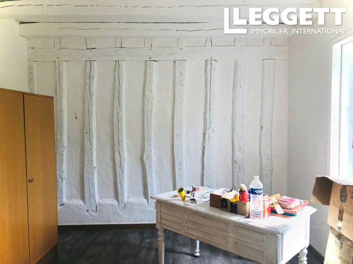 Image No.9-5 Bed House for sale