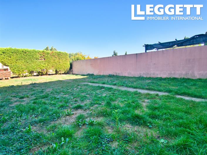 Image No.8-3 Bed House for sale