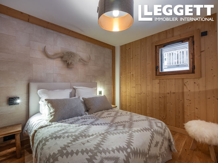 Image No.9-3 Bed Apartment for sale