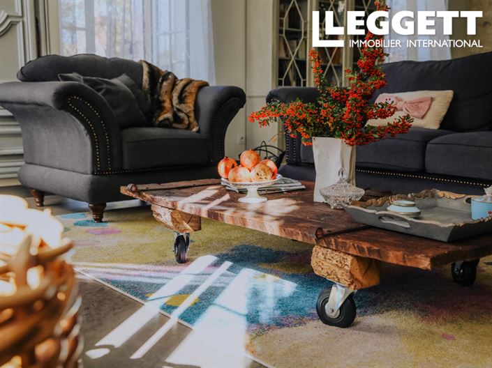 Image No.5-8 Bed House for sale