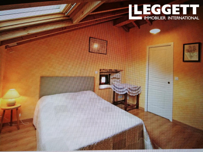 Image No.5-4 Bed House for sale