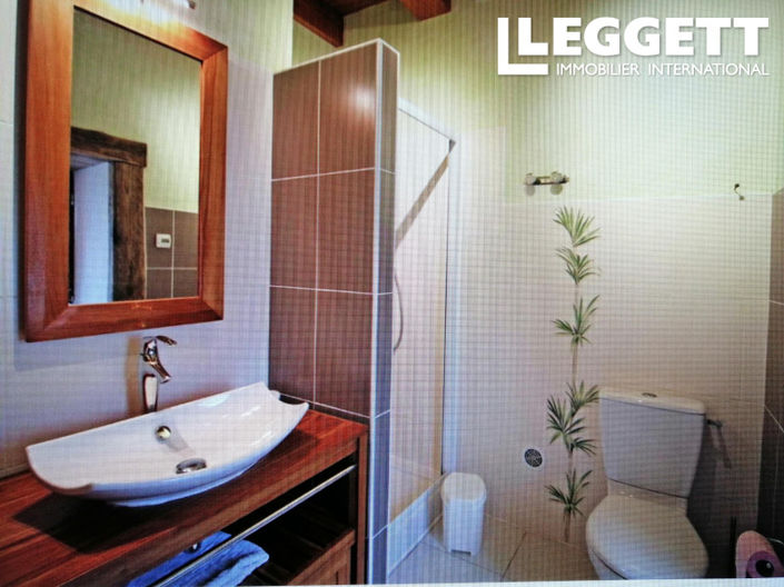 Image No.7-4 Bed House for sale