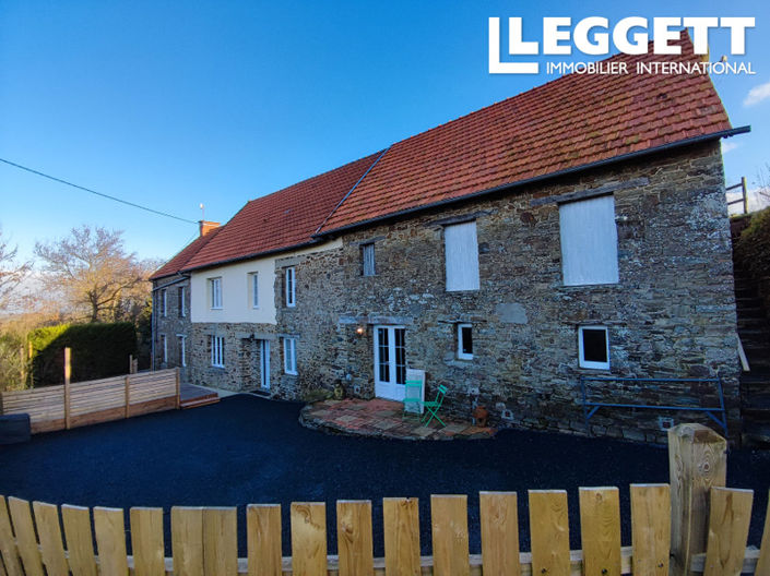 Image No.1-5 Bed House for sale