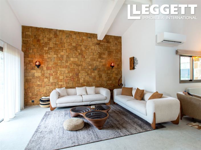 Image No.4-4 Bed House for sale