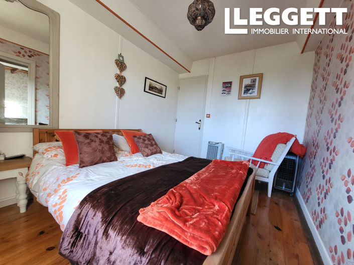 Image No.8-Maison de 4 chambres à vendre à Saint-Cyr