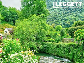 1 - Oloron-Sainte-Marie, House