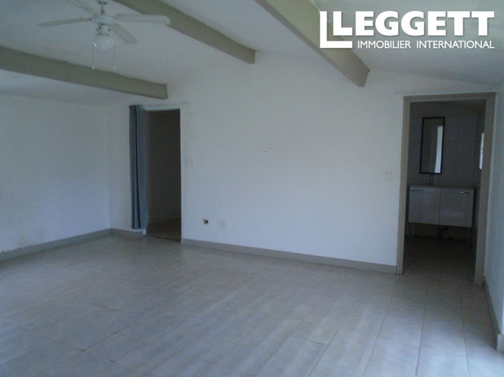 Image No.6-5 Bed House for sale