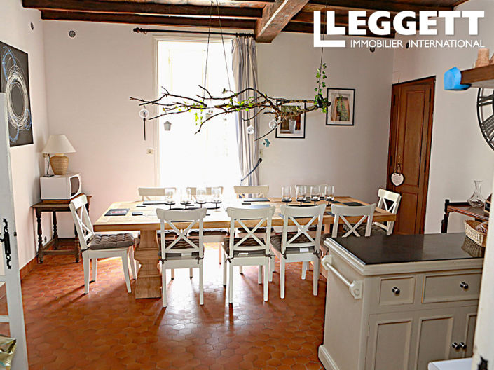 Image No.2-5 Bed House for sale