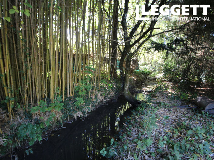 Image No.8-3 Bed House for sale