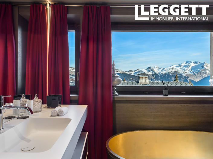 Image No.2-Maison de 5 chambres à vendre à Courchevel