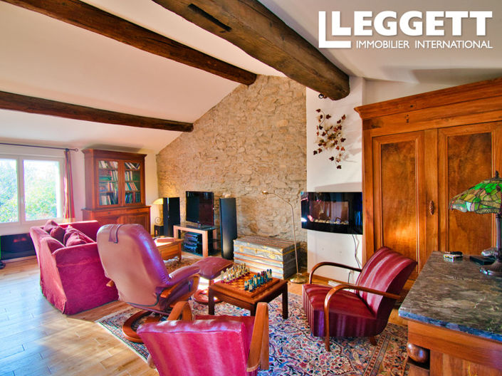 Image No.2-4 Bed House for sale