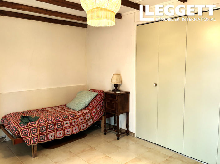 Image No.9-3 Bed House for sale