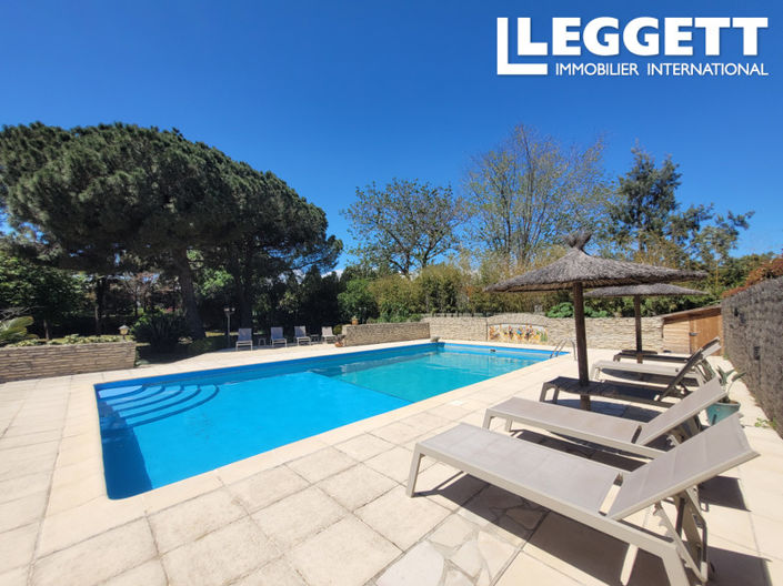 Image No.10-11 Bed House for sale