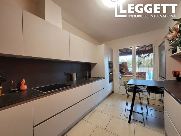 Image No.4-Maison de 11 chambres à vendre à Perpignan