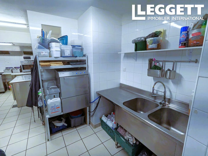 Image No.7-2 Bed Commercial for sale