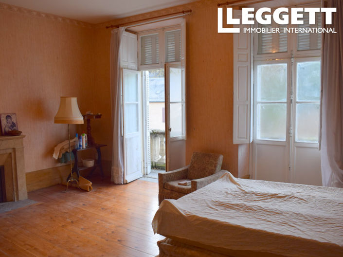 Image No.6-Châteaux de 10 chambres à vendre à Marignac