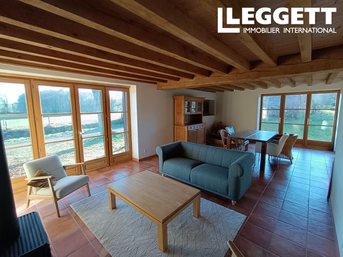 Image No.7-5 Bed House for sale