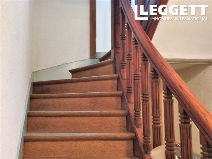 Image No.9-2 Bed House for sale