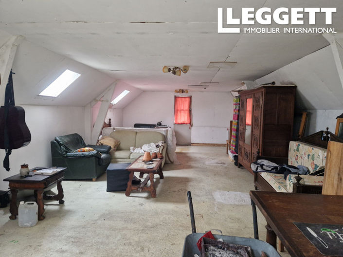 Image No.10-House for sale