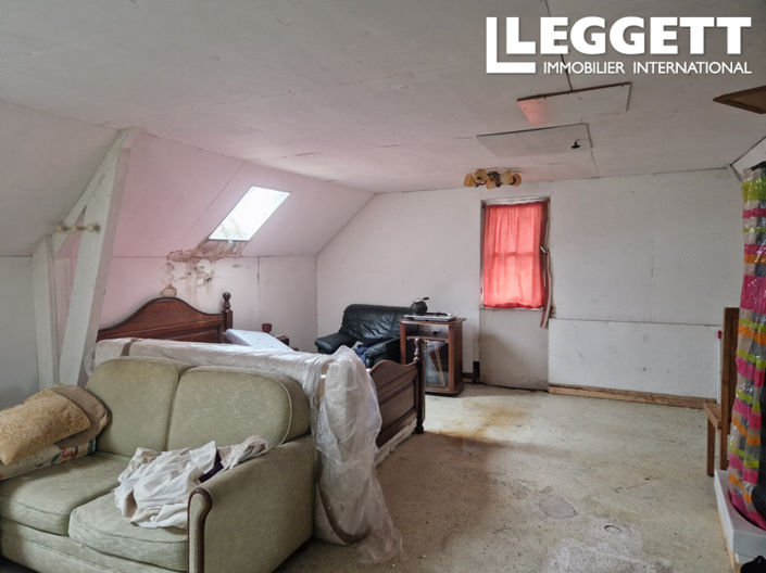 Image No.5-House for sale