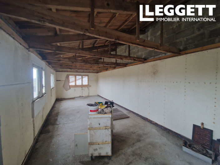 Image No.7-House for sale