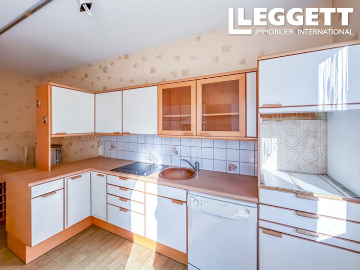 Image No.3-4 Bed House for sale