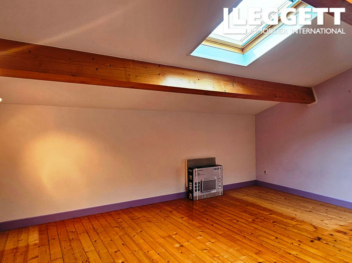 Image No.7-2 Bed House for sale