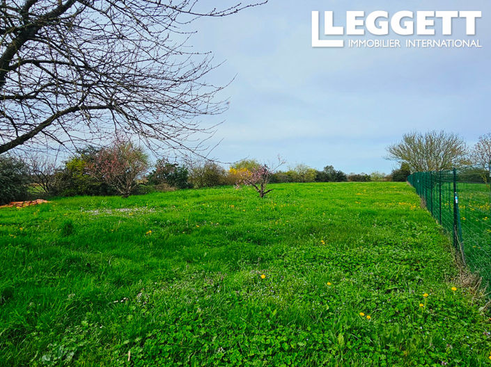 Image No.9-2 Bed House for sale