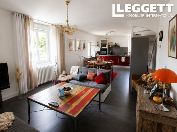 Image No.9-2 Bed House for sale