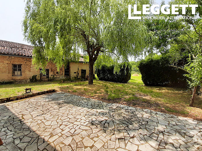 Image No.2-4 Bed House for sale