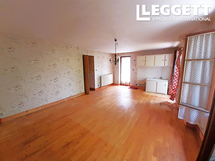 Image No.7-4 Bed House for sale