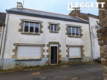 1 - Guémené-sur-Scorff, House