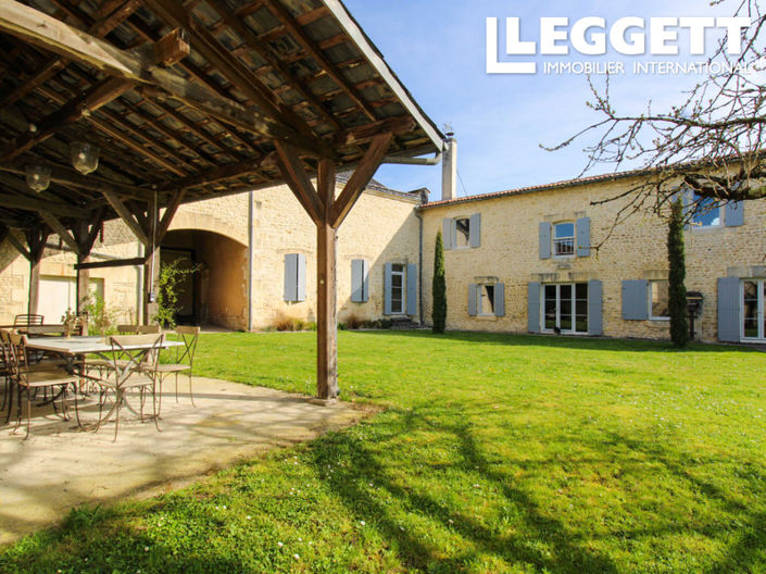 Image No.1-5 Bed House for sale