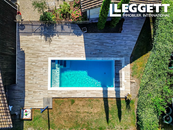 Image No.1-6 Bed House for sale