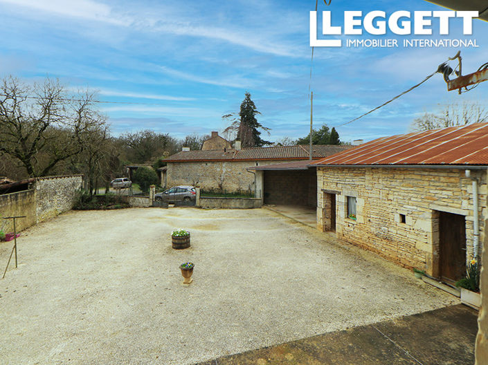 Image No.3-Maison de 3 chambres à vendre à Brux