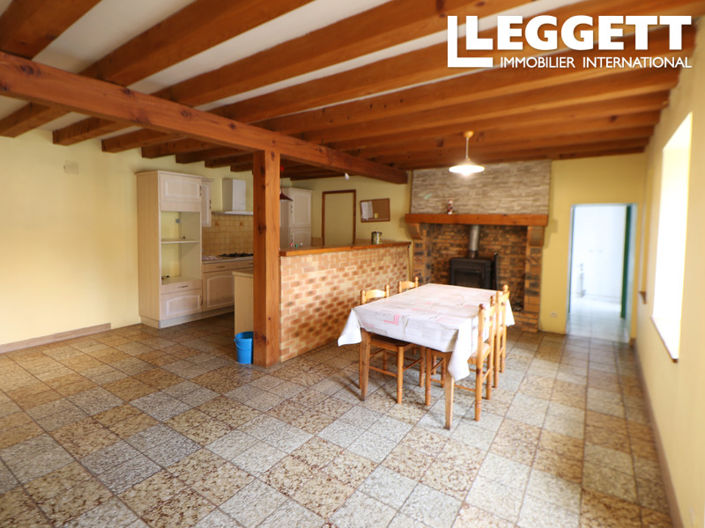 Image No.8-Maison de 3 chambres à vendre à Brux