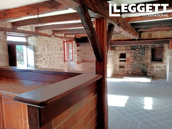 Image No.2-Maison de 3 chambres à vendre à Roche-le-Peyroux