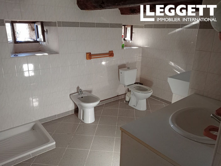 Image No.8-3 Bed House for sale